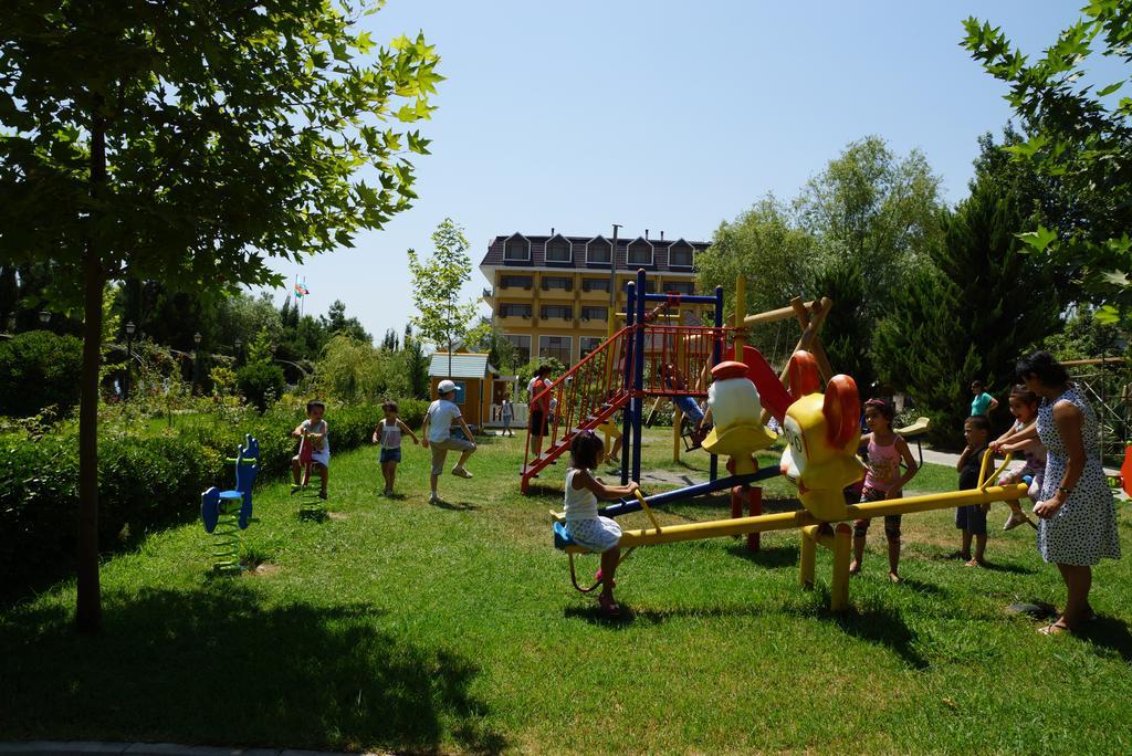River Side Hotel Mingachevir Exterior photo