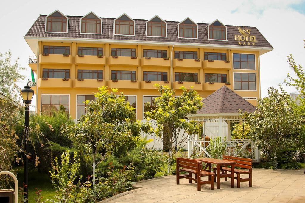 River Side Hotel Mingachevir Exterior photo