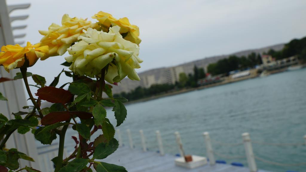 River Side Hotel Mingachevir Exterior photo